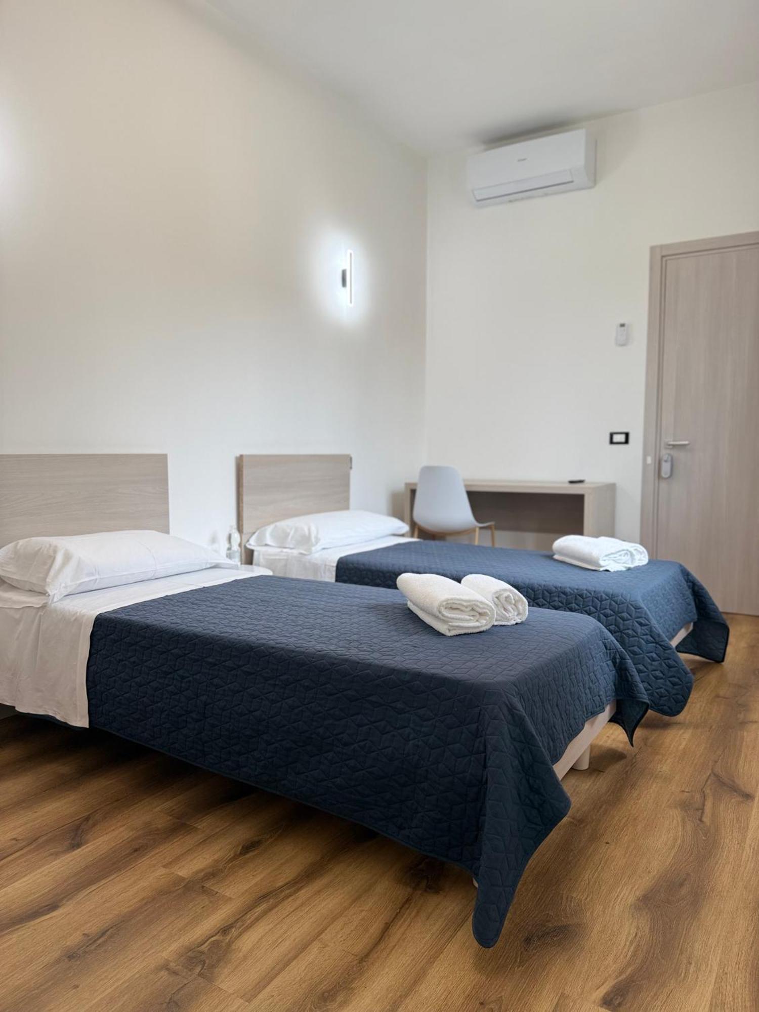 Infinity House - Eleganza Moderna Tra Treviso E Venezia Hotel Casier Exterior photo