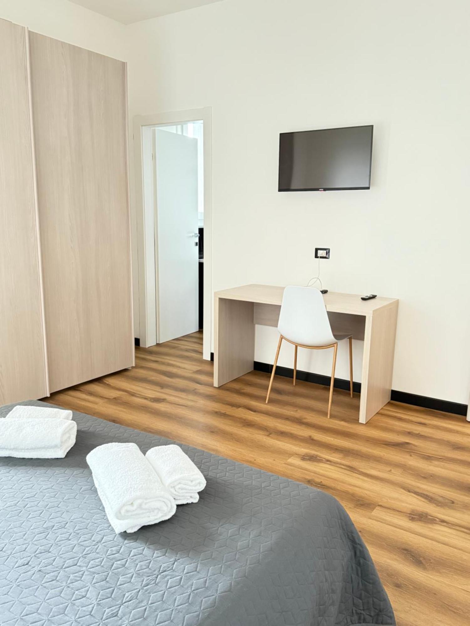 Infinity House - Eleganza Moderna Tra Treviso E Venezia Hotel Casier Room photo